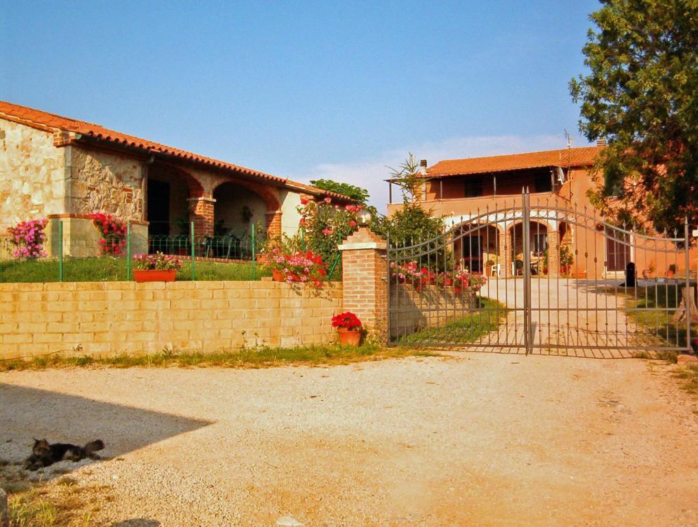 Agriturismo Marruchetone Vecchio Манчано Екстериор снимка